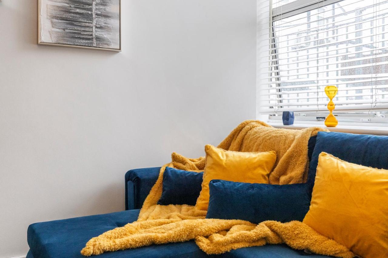 Modern Flat In Central Golders Green Лондон Экстерьер фото