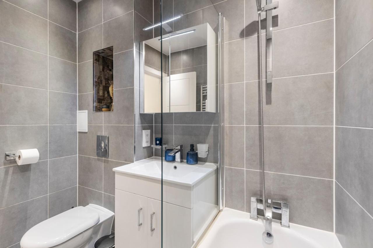 Modern Flat In Central Golders Green Лондон Экстерьер фото